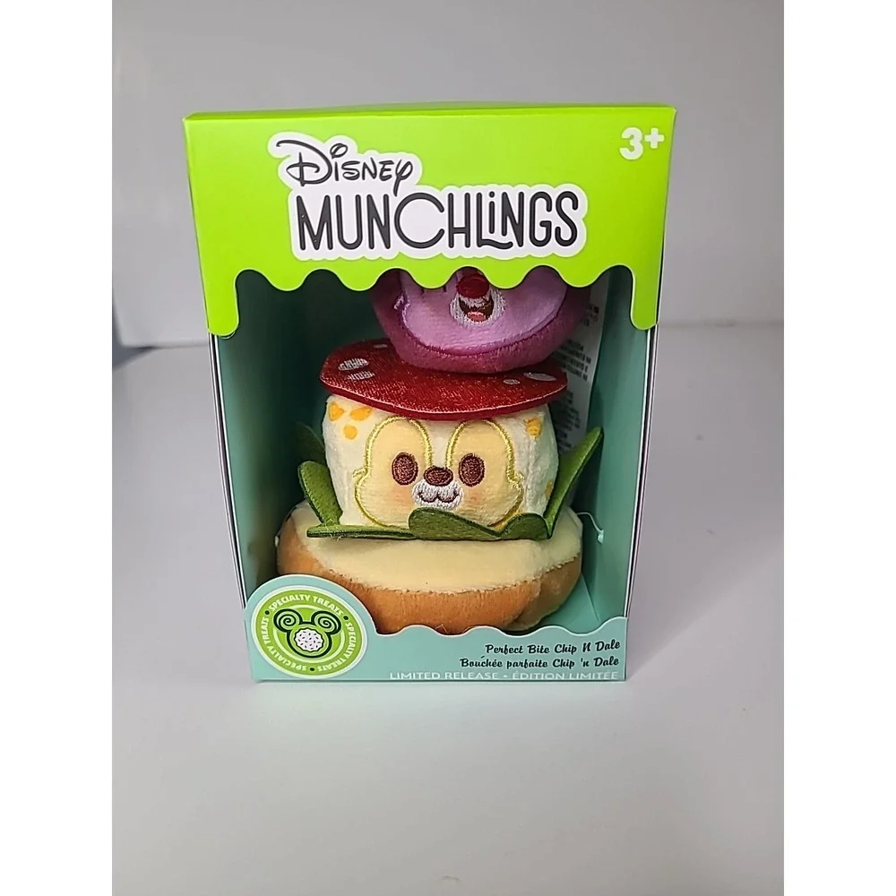 Disney Parks Munchlings Chip And Dale Perfect Bite DCA Scented Munchling Plush